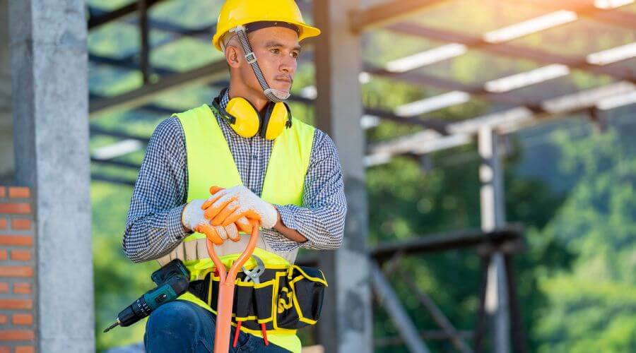 Professional metal roof installation in Moweaqua, IL